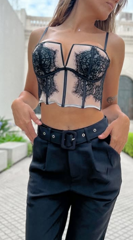 Corsé Helena Encaje y Transparencia - Imagen 1